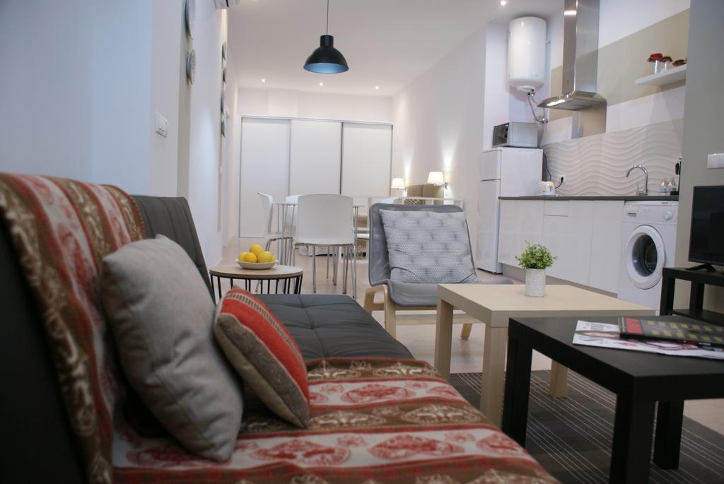 Apartamentos La Estacion M&S Albacete Bilik gambar