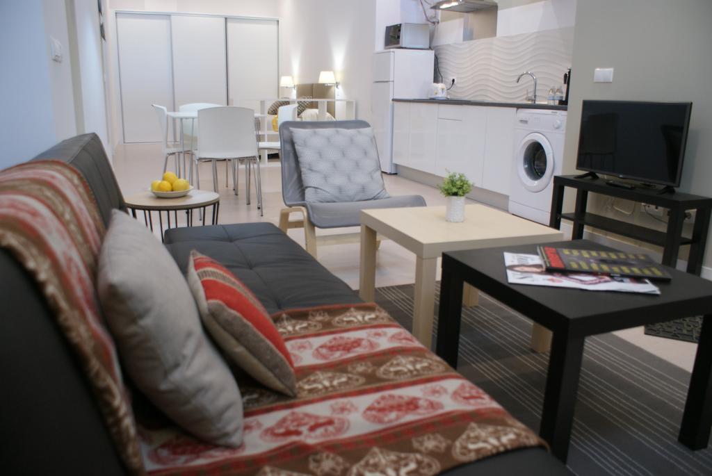 Apartamentos La Estacion M&S Albacete Bilik gambar